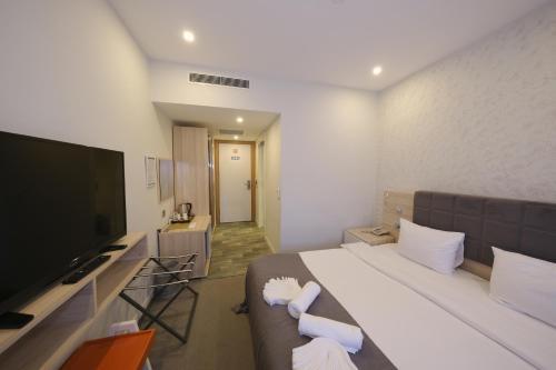 Leto City Hotel
