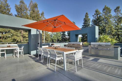 Urban Flat Apartments @ North San Jose