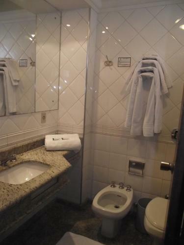 Augustus Plaza Hotel