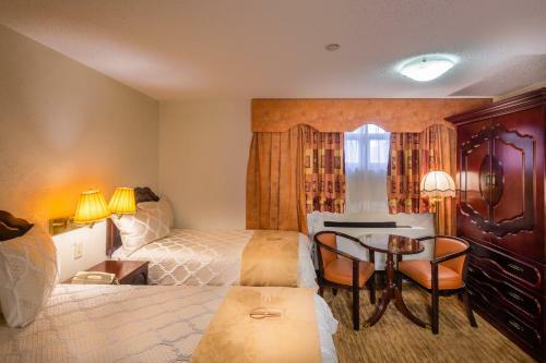 Hotel The Avenue Plaza