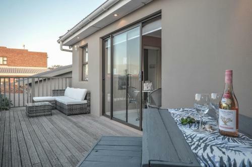 Sunset Villa