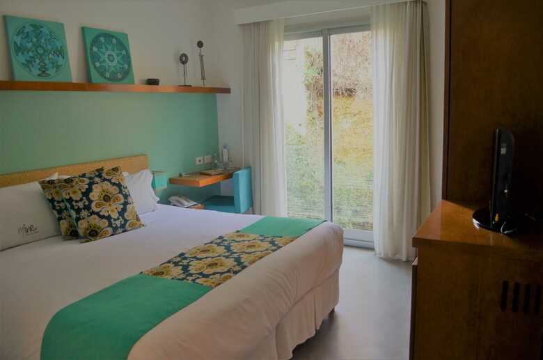 Mine Hotel Boutique