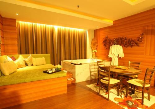 Royal Asnof Hotel Pekanbaru