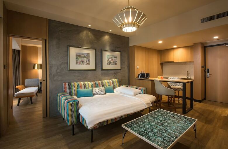 Traders Hotel, Penang