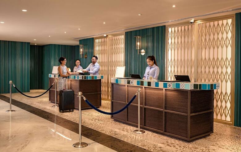 Traders Hotel, Penang