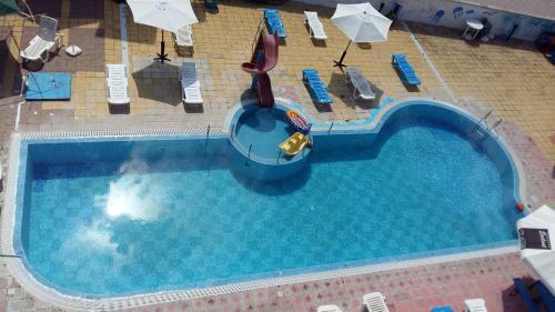 Hit Hotel
