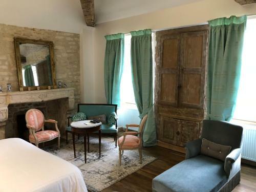 Hostal Hermitage St Roch