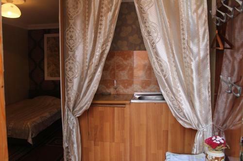 Hostal Guest House Iura