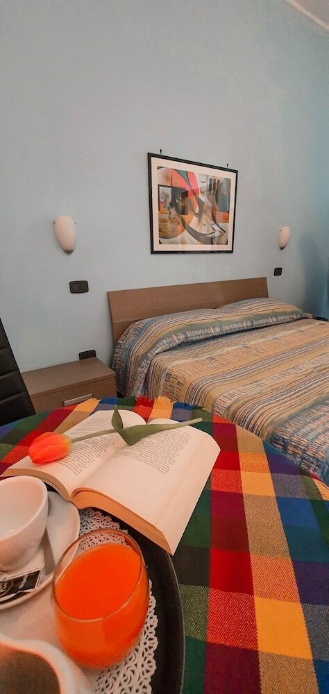 Hotel Mediterraneo