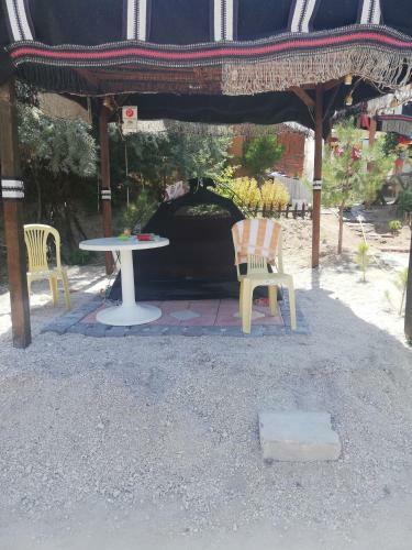 Kapadokya Kar?? Ba? Camping