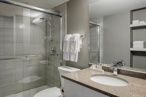 Apartamento Luxury Furnished Suites By Edison Properties
