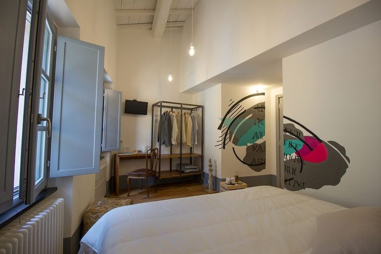 Hostal Tag Guest House