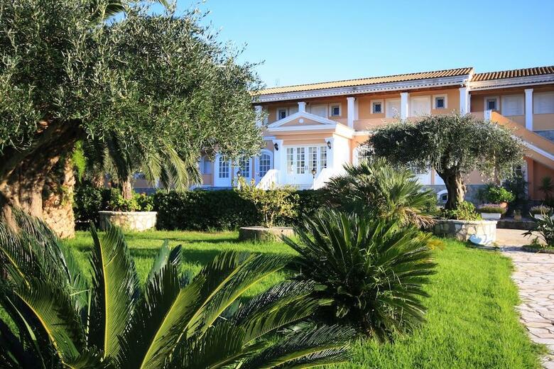 Hotel Nefeli