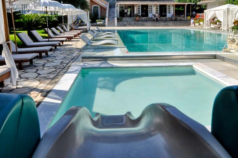 Hotel Nefeli