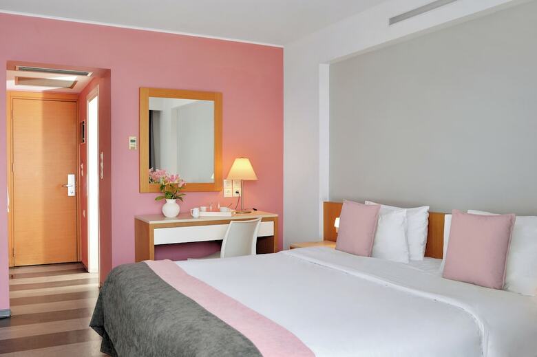 Hotel Airotel Galaxy