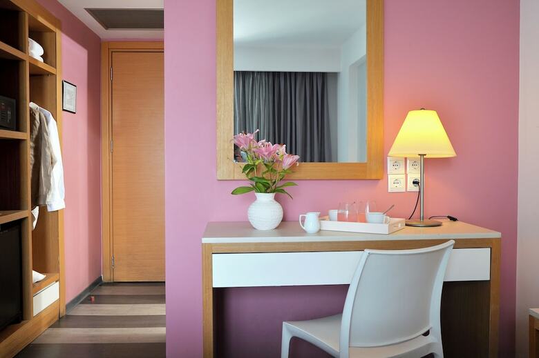 Hotel Airotel Galaxy