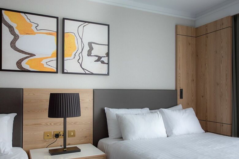 Crowne Plaza Hotel Marlow
