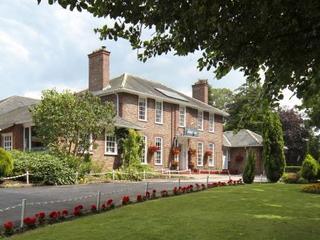 Gables Hotel