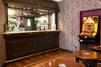 Gables Hotel