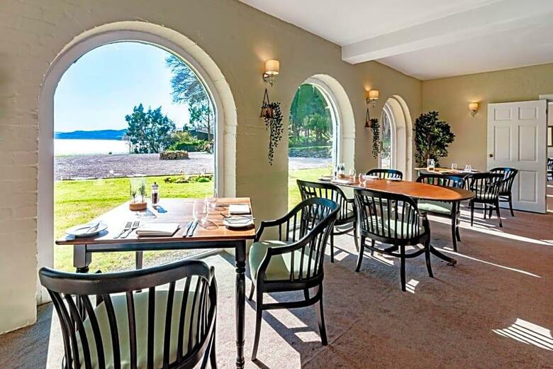 Taychreggan Hotel