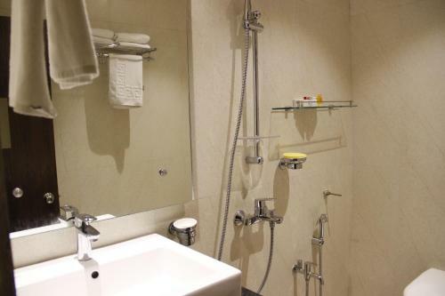 Hotel Larica Inn Rajarhat
