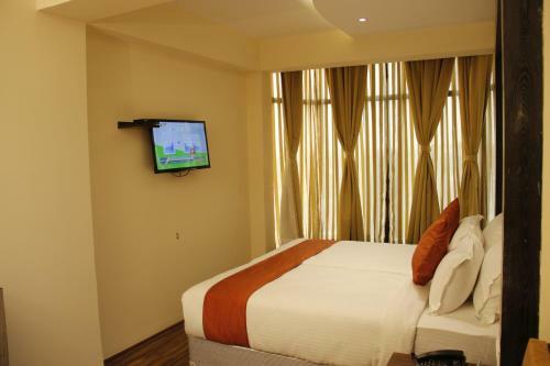 Hotel Larica Inn Rajarhat