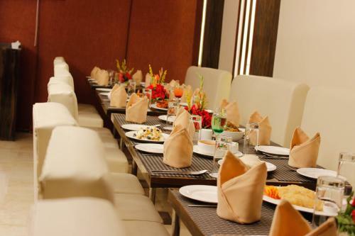 Hotel Larica Inn Rajarhat