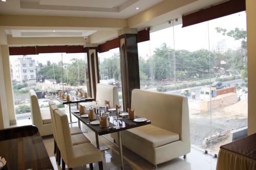 Hotel Larica Inn Rajarhat