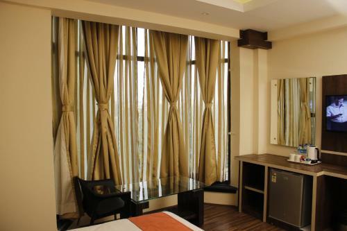 Hotel Larica Inn Rajarhat