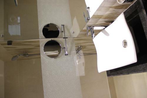 Hotel Larica Inn Rajarhat