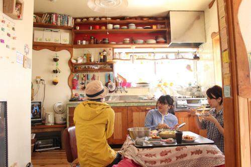 Hostal Katsuo Guest House