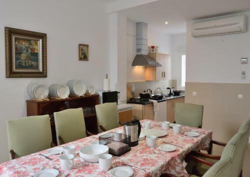 Holiday Home Real Suites 31