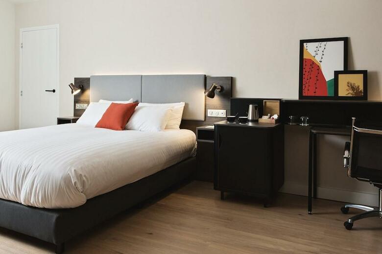 Hotel Holiday Inn Garden Court