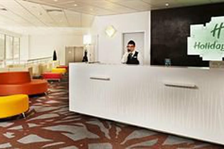 Hotel Holiday Inn Garden Court