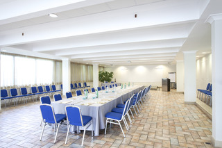Hotel Golden Tulip Rome Airport
