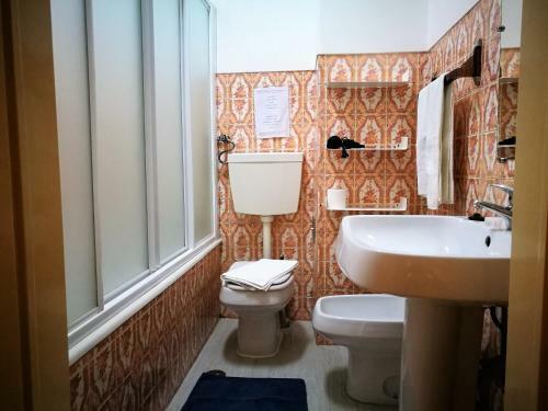 Hostal Discovery Apartment Expo