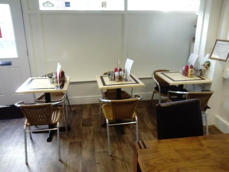 Cafe 42 Bed & Breakfast