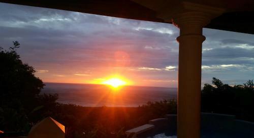 Villa Gullwing