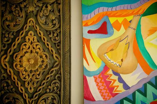 Bed & Breakfast Blues & Chutney Country