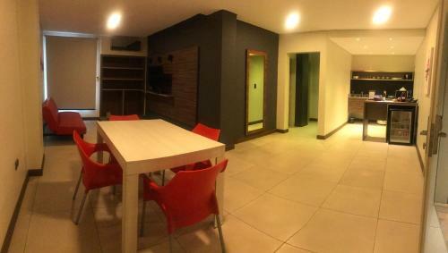 H1 Apartments Express