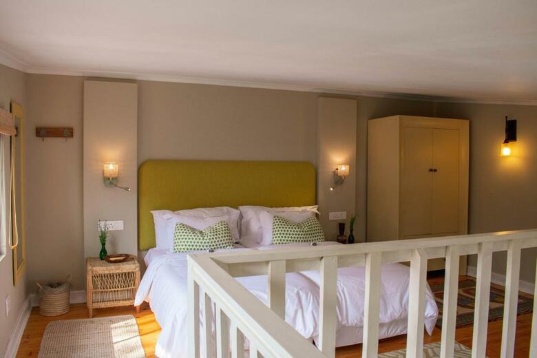 Hotel Five Seasons