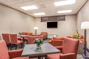 Hotel Wingate By Wyndham Regina