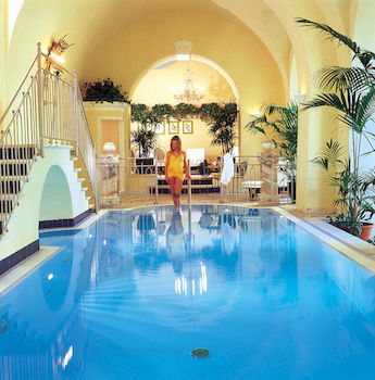 Hotel Weismayr