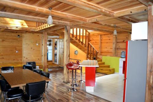 Hostal Caba�as El Chalet