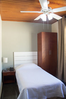 Hotel Maria Jose Suites