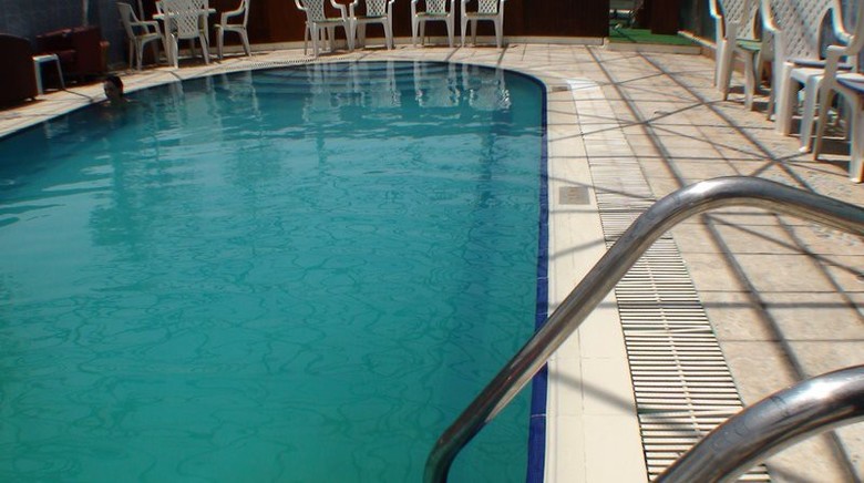 Delmon Hotel