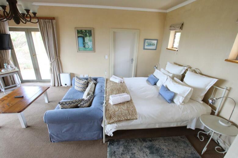 Hotel On The Cliff Guest House