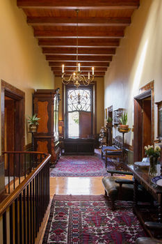 Dutch Manor Antique Hotel