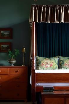 Dutch Manor Antique Hotel