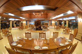 Royal Naypyitaw Hotel